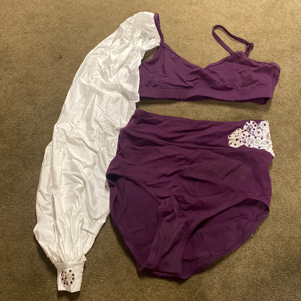 Dance costume
